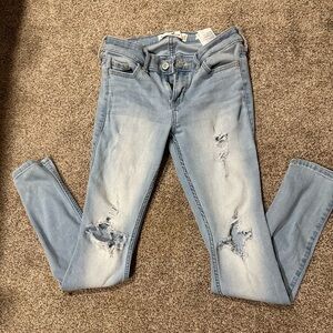Ripped Jeans - Hollister